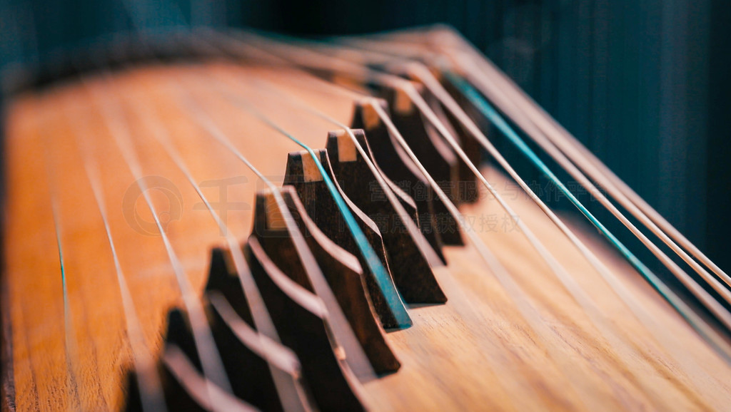 高档高清图片_高档古筝琴弦特写_产品实拍免费下载_jpg格式_2992像素_编号71029988