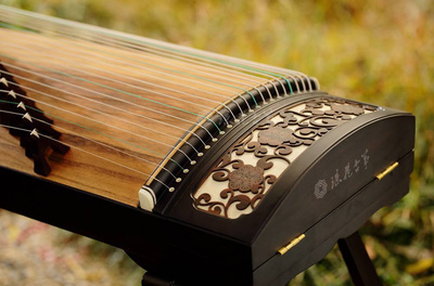 琼花古筝,中国古筝的引领者